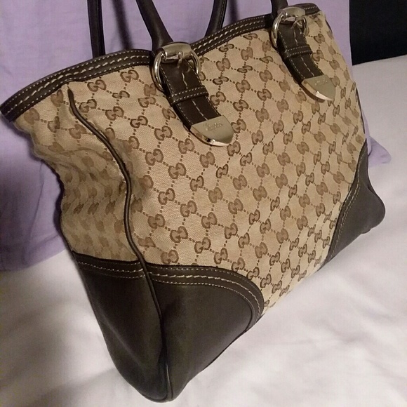 Gucci shoulder handle purse - Picture 3 of 8